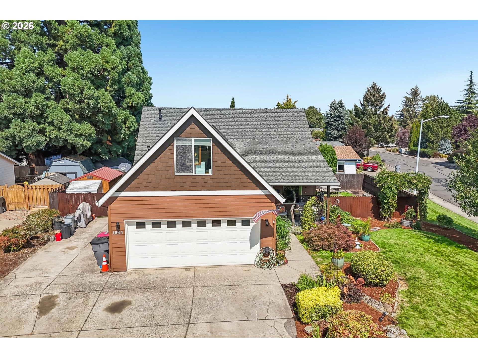1641 NW JEFFREY CT