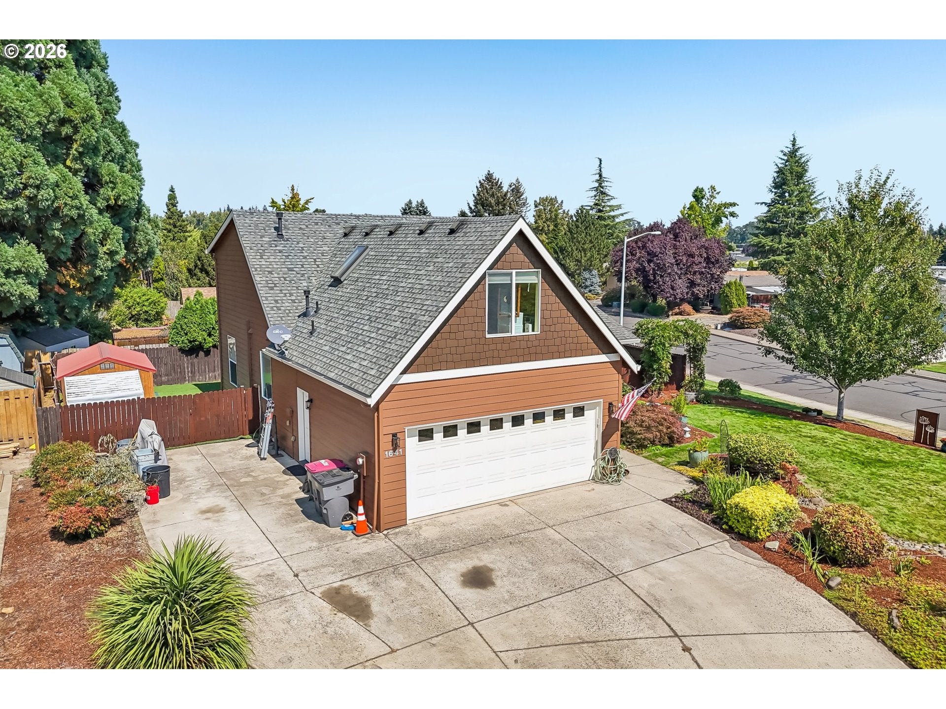 1641 NW JEFFREY CT