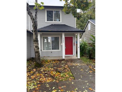 6642 SE 80TH AVE Portland OR 97206