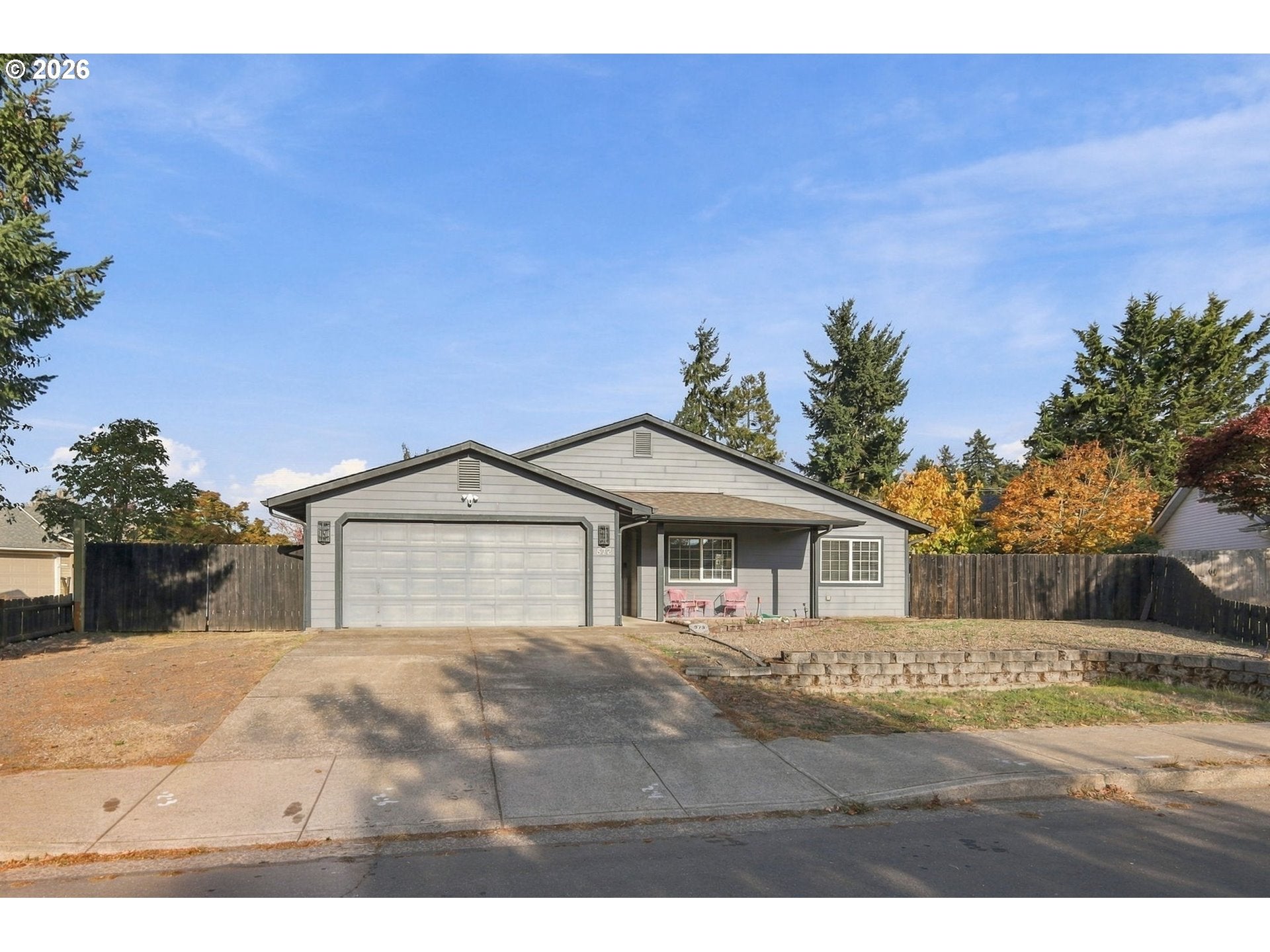 573 S 41ST PL