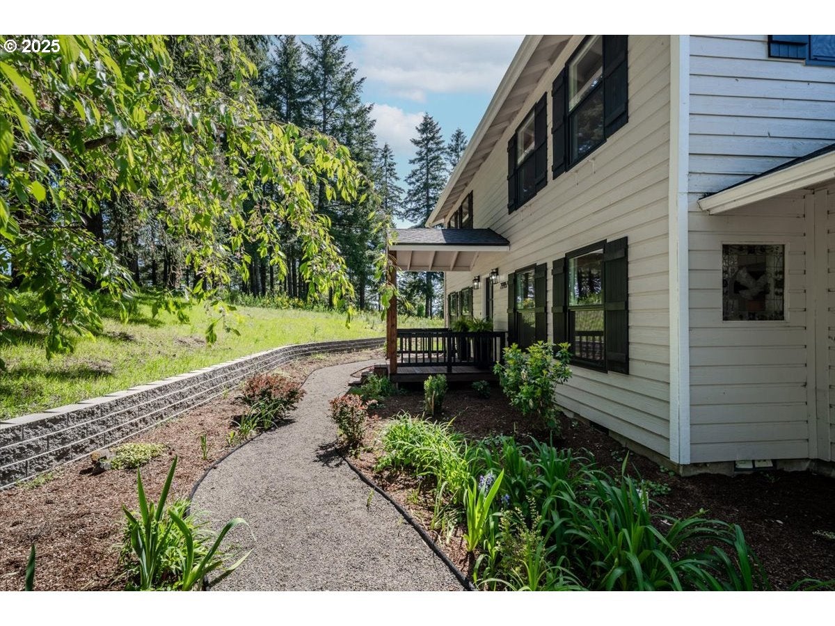 2995 BARNHART RD