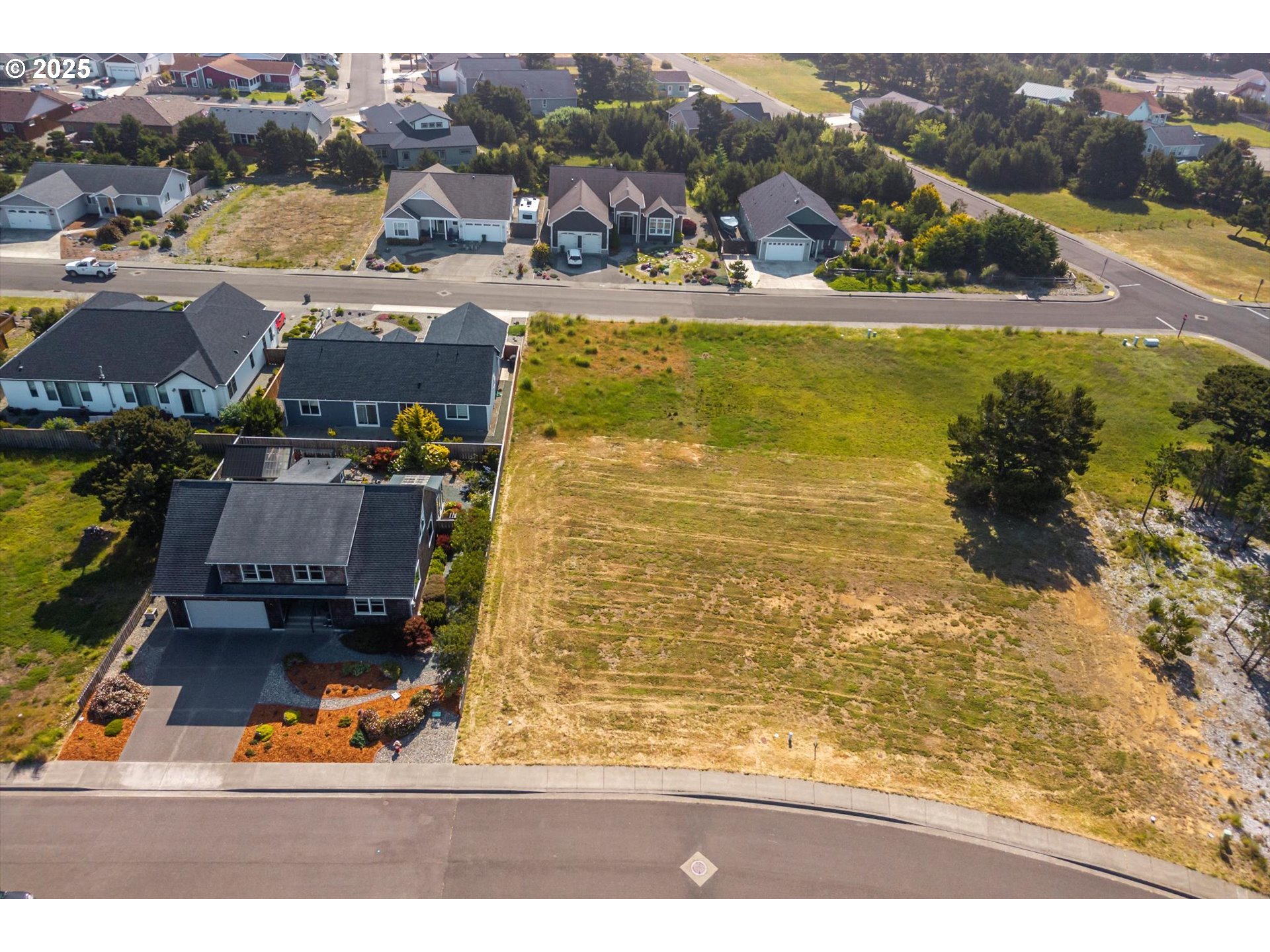 2710 Lincoln AVE SW 200