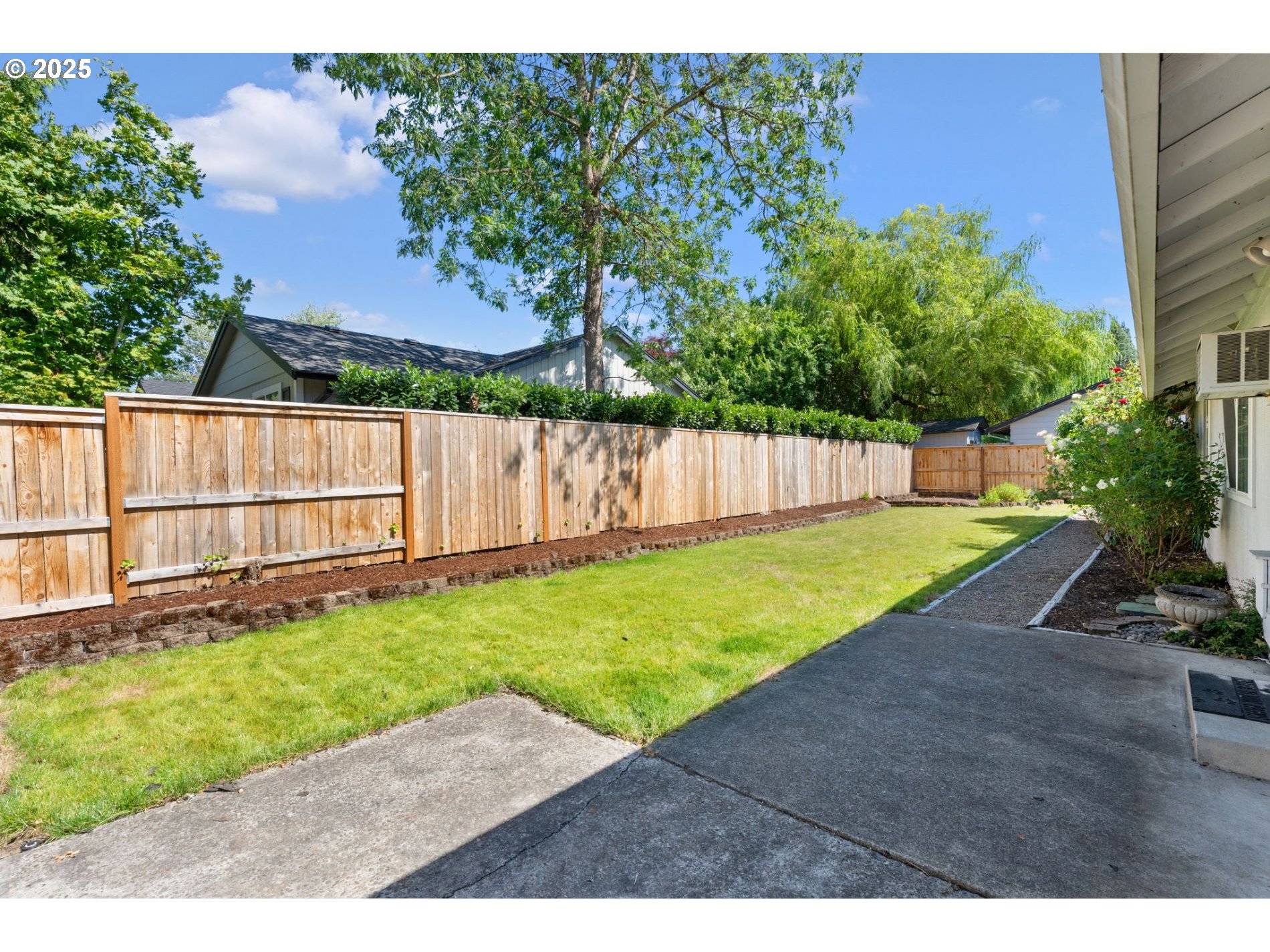 2530 SW LENORE DR
