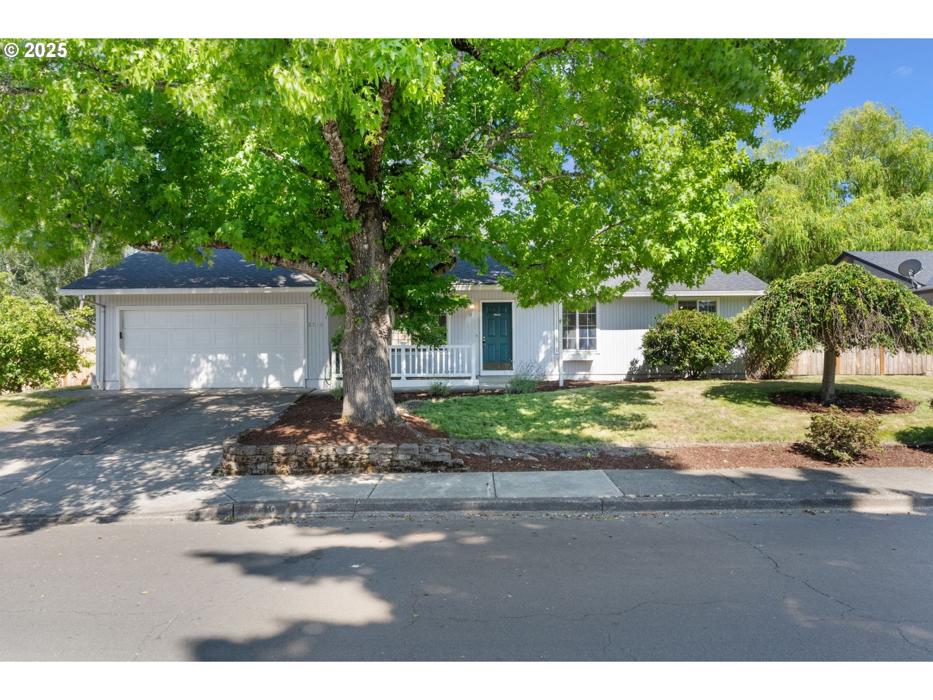 2530 SW LENORE DR