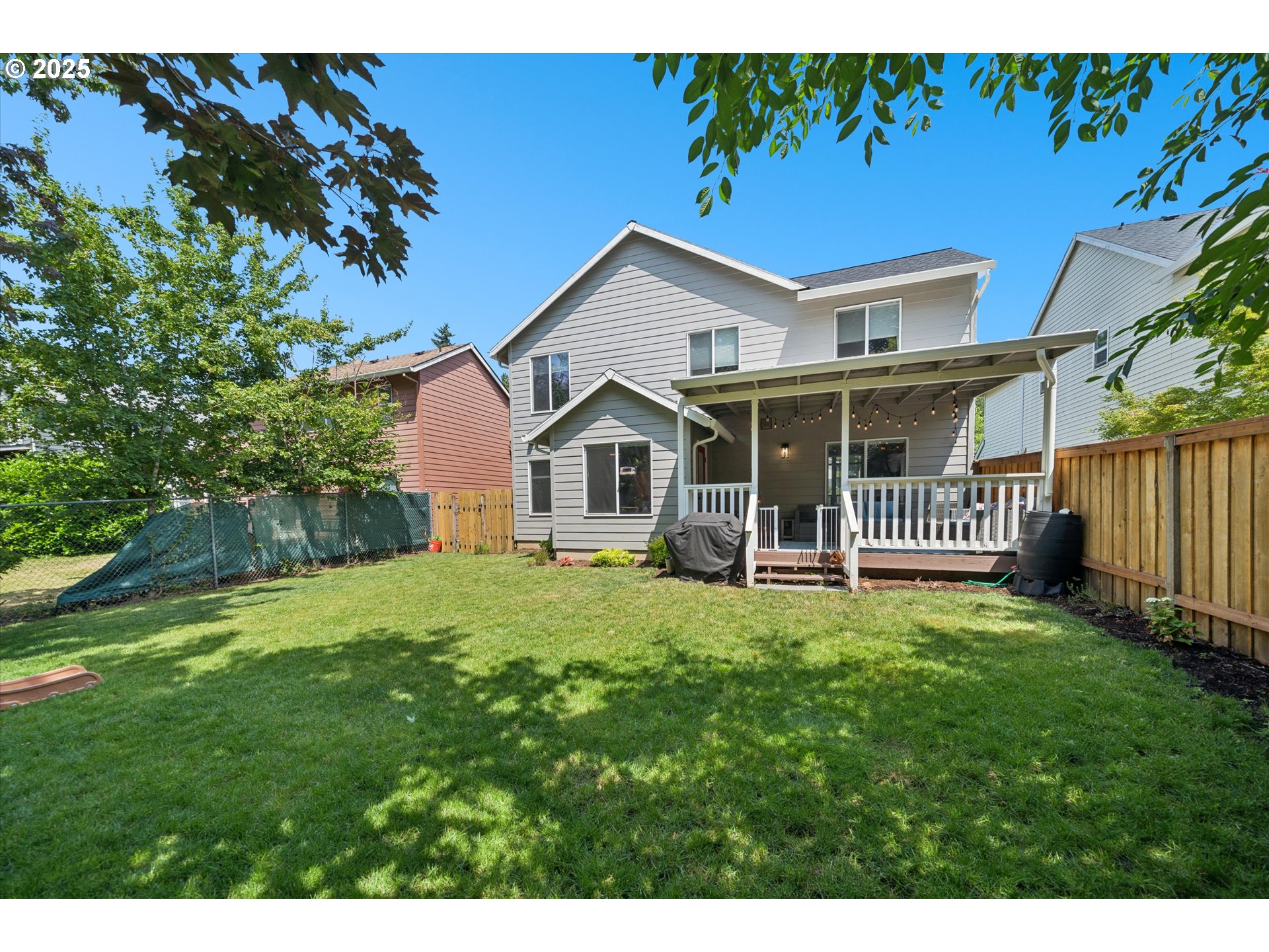 1686 NE 27TH TER