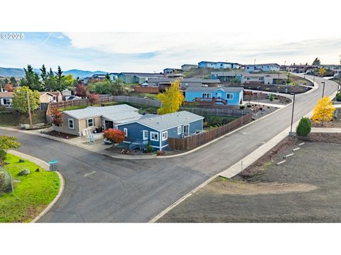 252 WENAHA LN Roseburg OR 97471