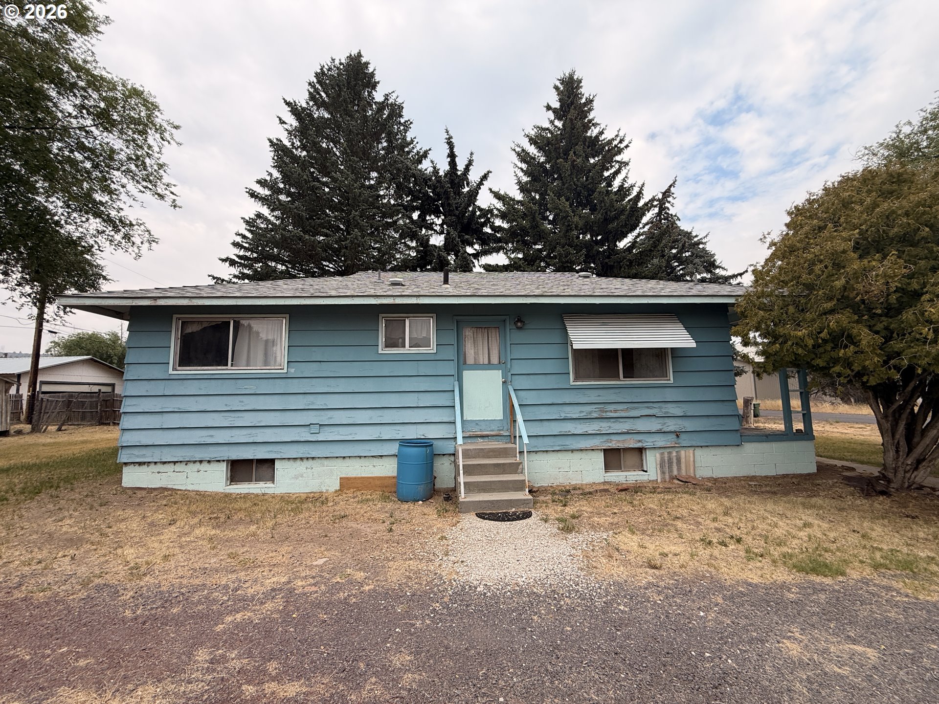 328 S QUINCY AVE