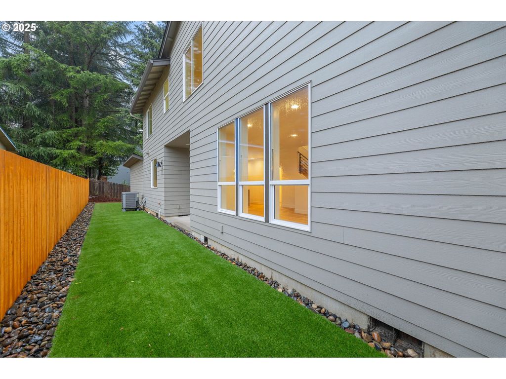 listing image 42