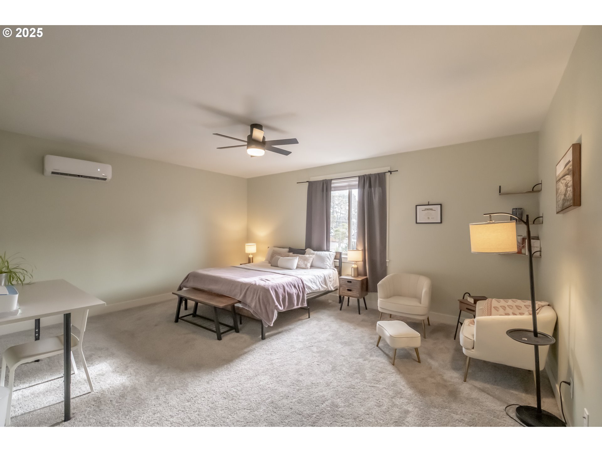 Gleneden Beach, Oregon 97388, United States, 2 Bedrooms Bedrooms, ,3 BathroomsBathrooms,Residential,Active,17049