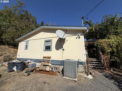 Featured picture for the property 797530038