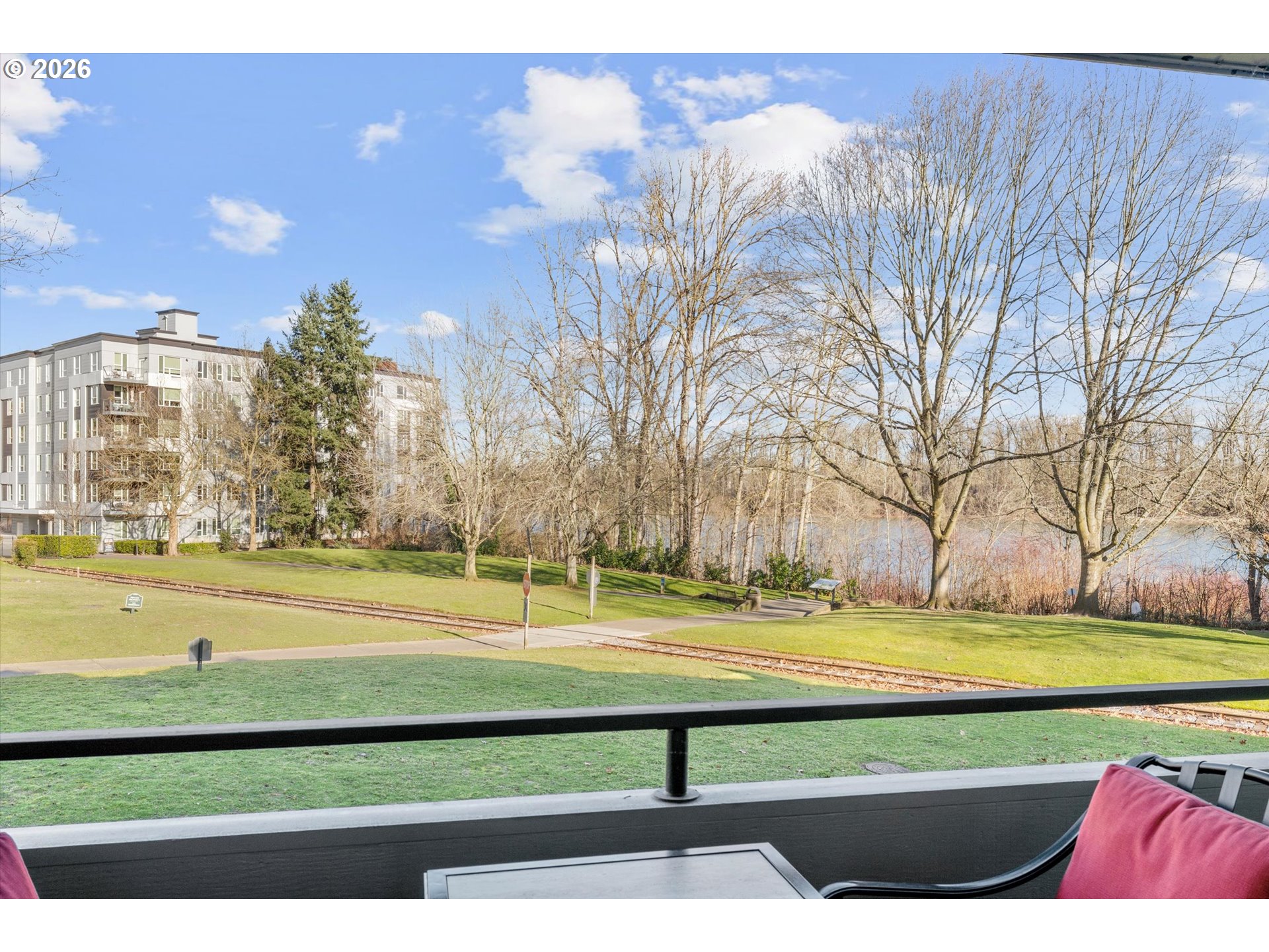 5050 S LANDING DR 202