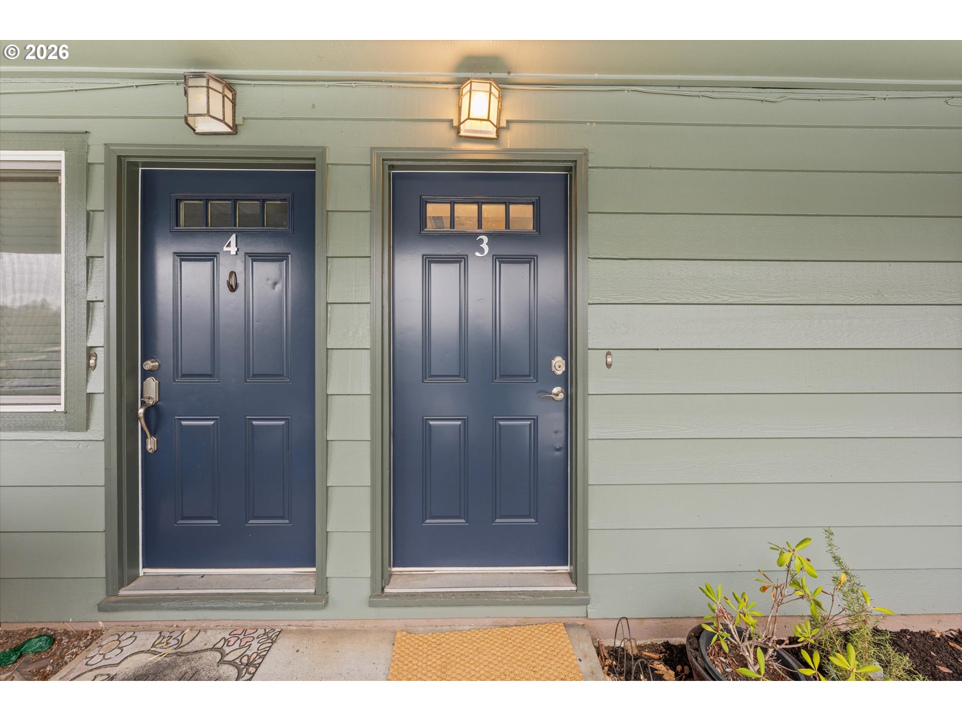 1025 SW BERTHA BLVD 3