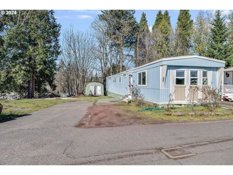 A home in Clackamas