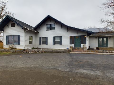 A home in Hermiston