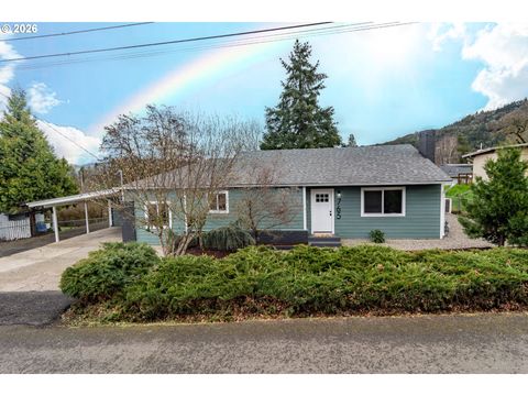 765 W RAINBOW ST Roseburg OR 97471