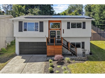 1225 SE CHAPMAN AVE Troutdale OR 97060