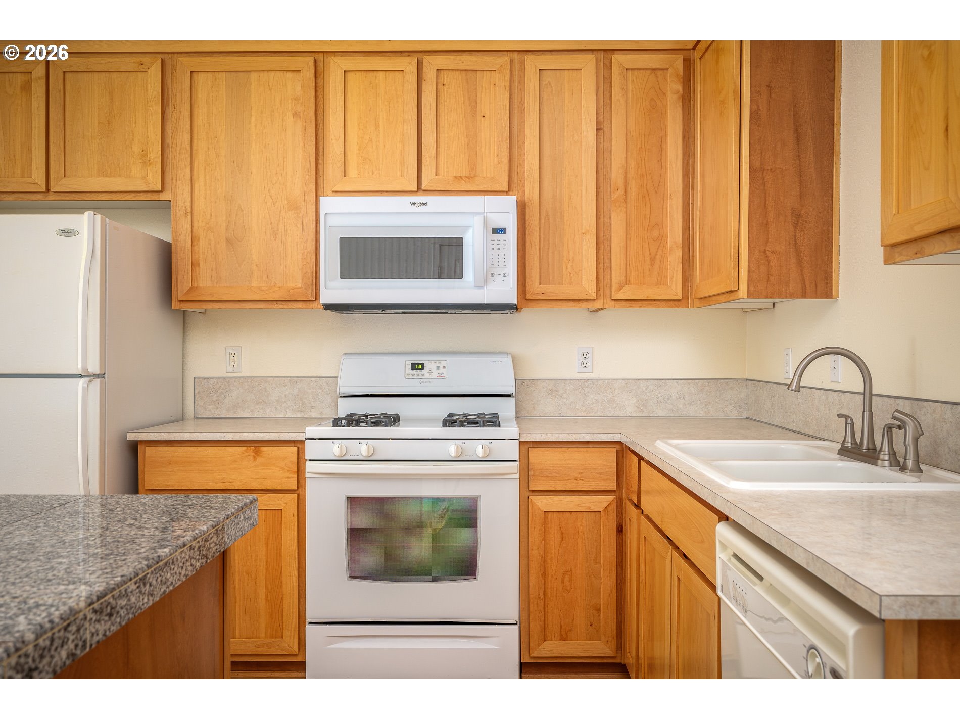 252 NW ELEVEN MILE AVE