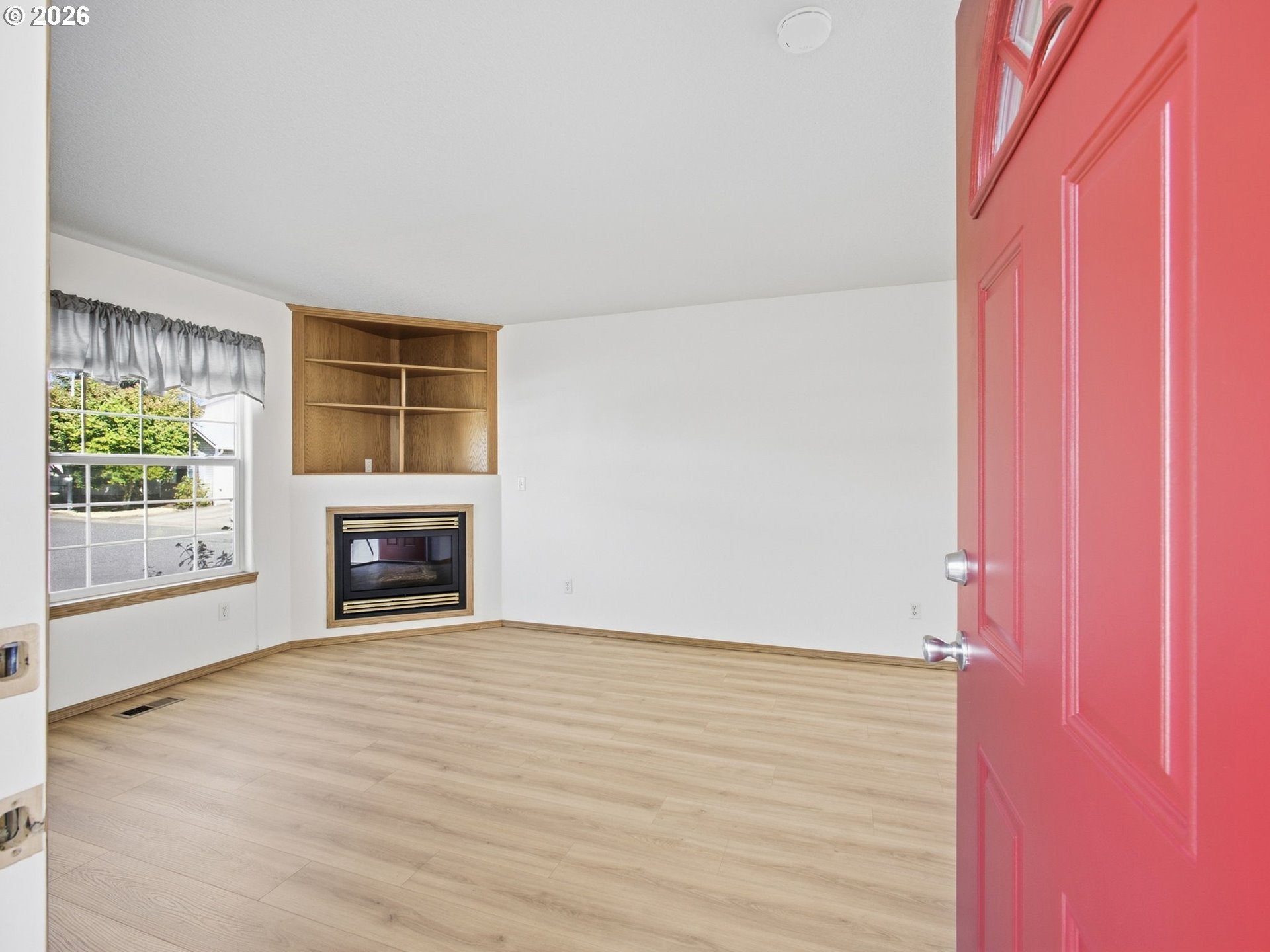 5300 NE 84TH LOOP