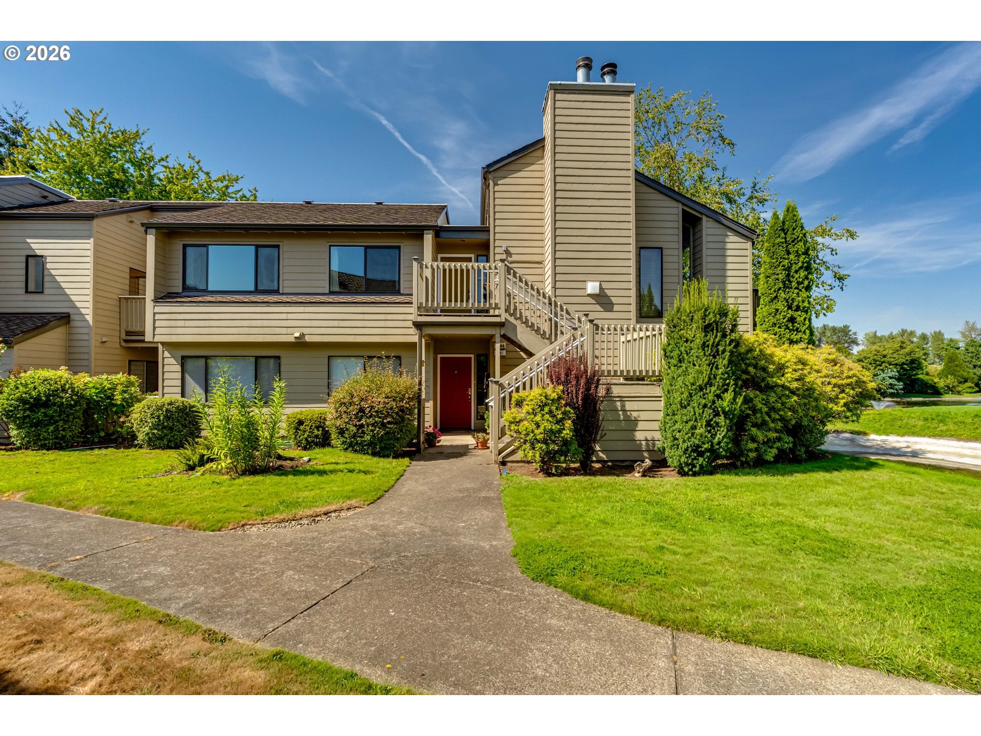 2185 LAKE ISLE CT
