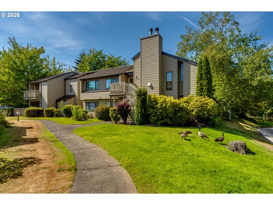 2185 LAKE ISLE CT, EUGENE, OR 97401 - Image c5dafe0f3affe69d3a05d83e399c57d2/3936622654