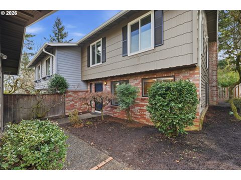 34 WHEATHERSTONE Lake Oswego OR 97035