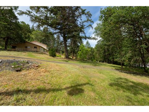 A home in Roseburg