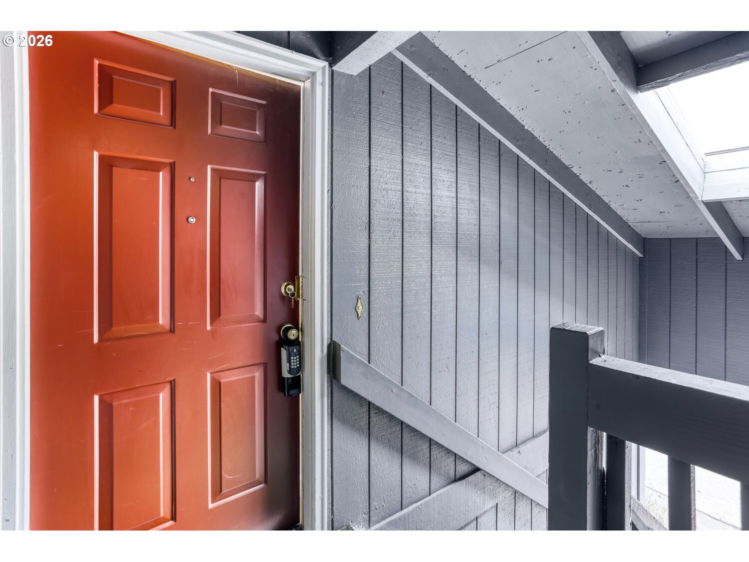 650 SW MEADOW DR 219