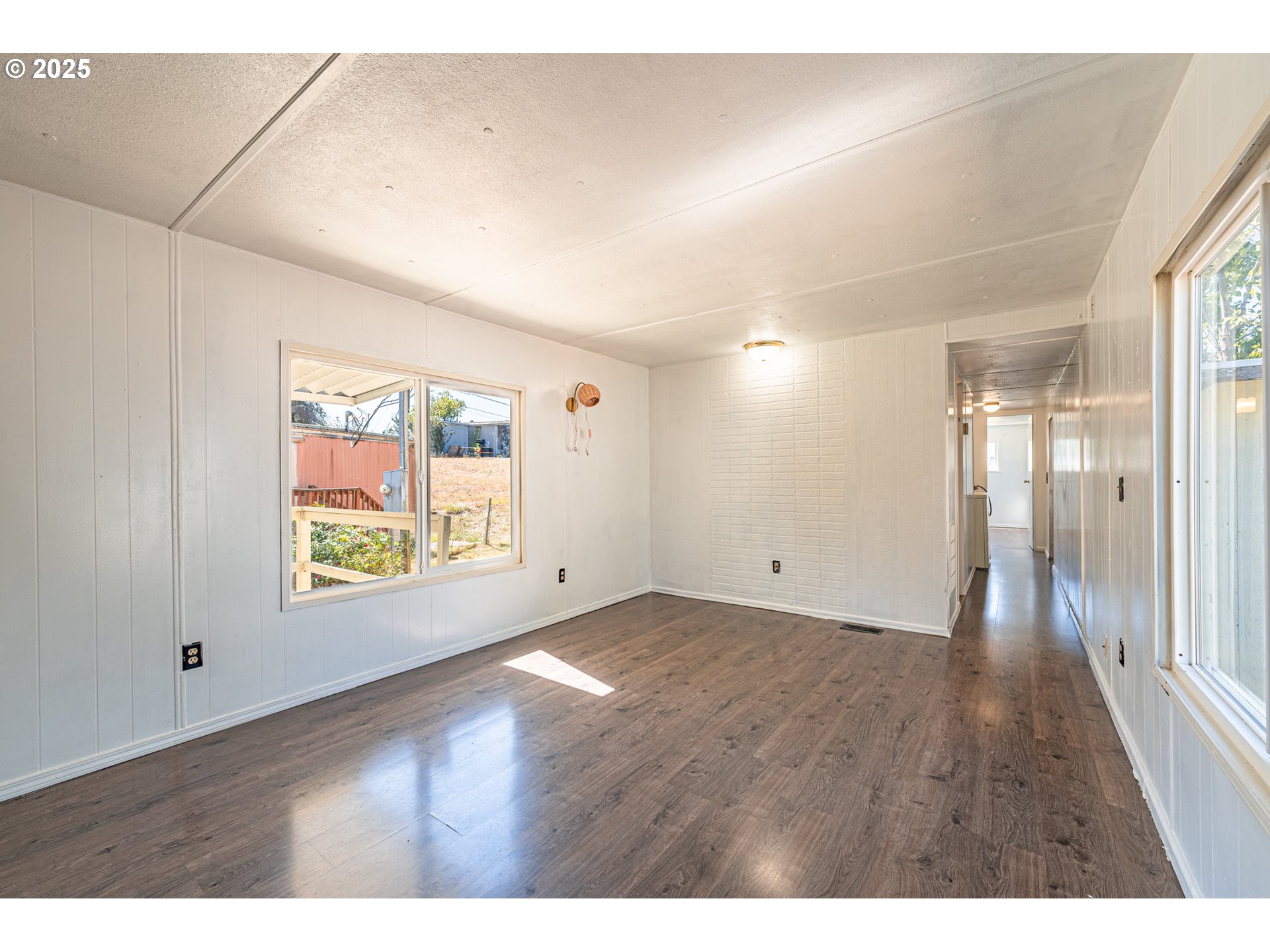 34956 SEAVEY LOOP RD 11
