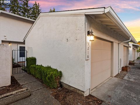 A home in Gresham