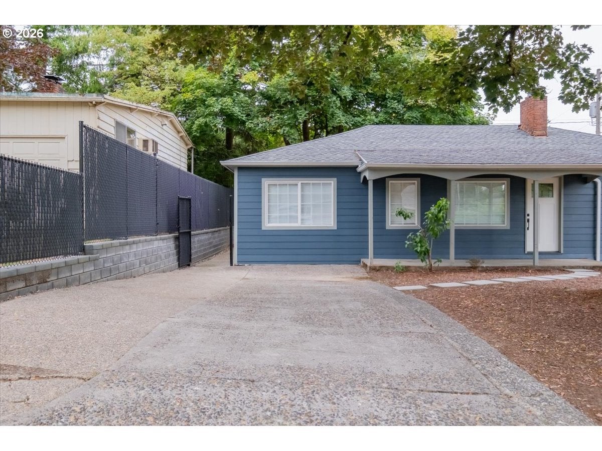 1009 SE 113TH AVE