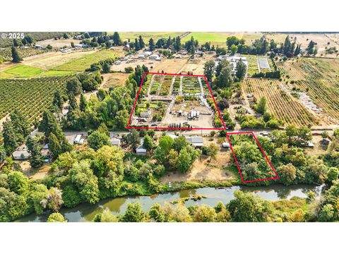25480 SW RAINBOW LN Hillsboro OR 97123