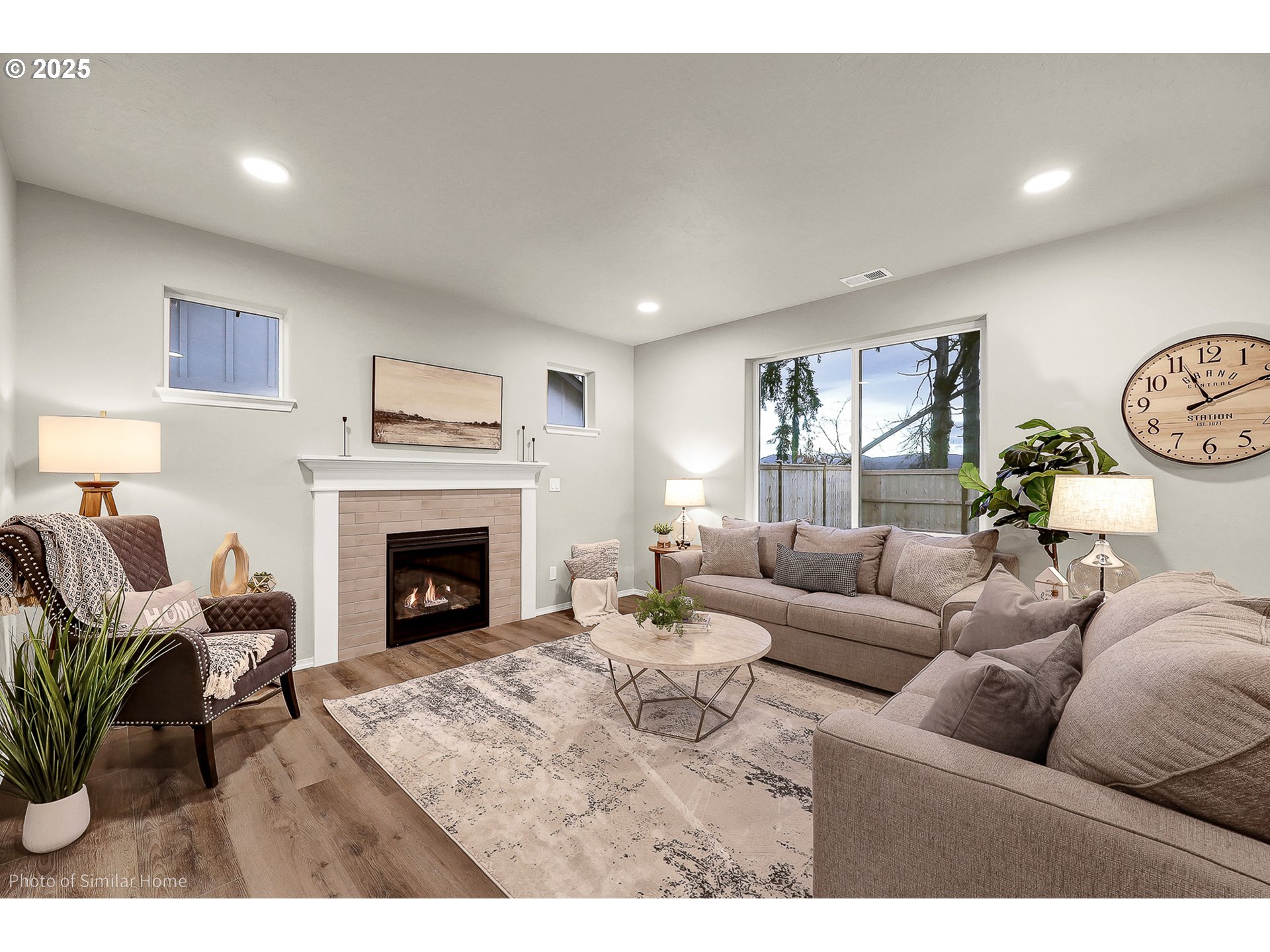 5089 Cedar View DR