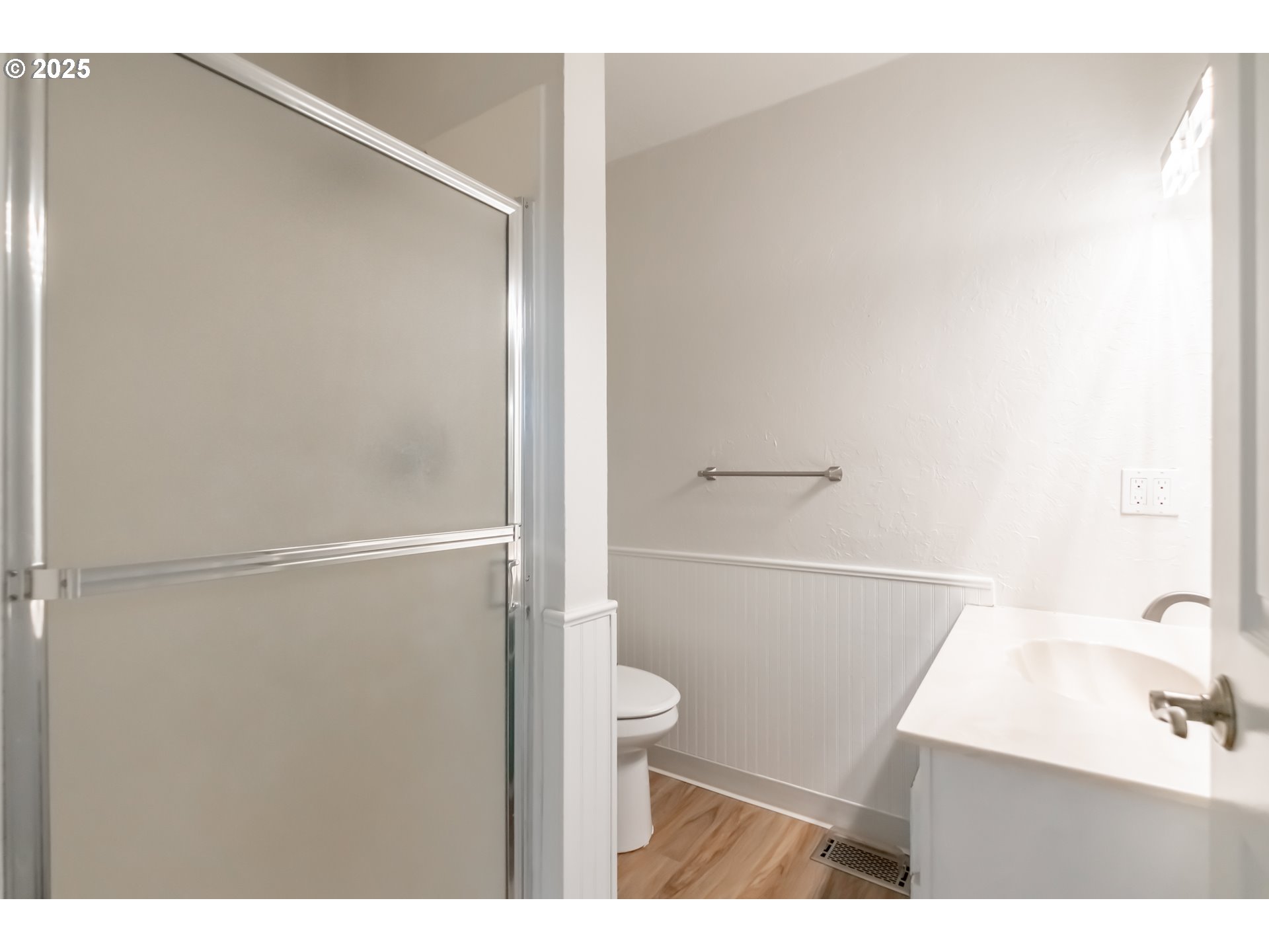 Keizer, Oregon 97303, United States, 3 Bedrooms Bedrooms, ,2 BathroomsBathrooms,Residential,Active,220349