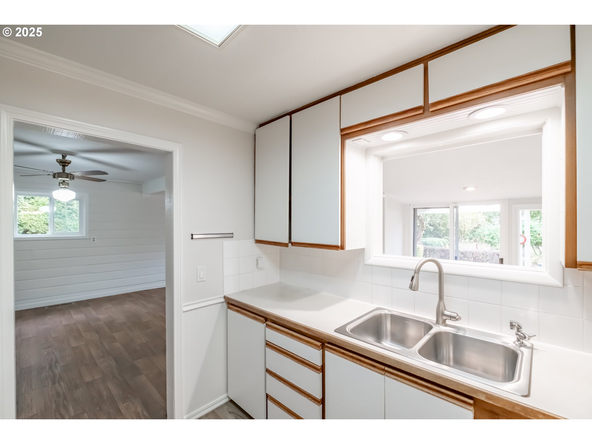 Keizer, Oregon 97303, United States, 3 Bedrooms Bedrooms, ,2 BathroomsBathrooms,Residential,Active,220349