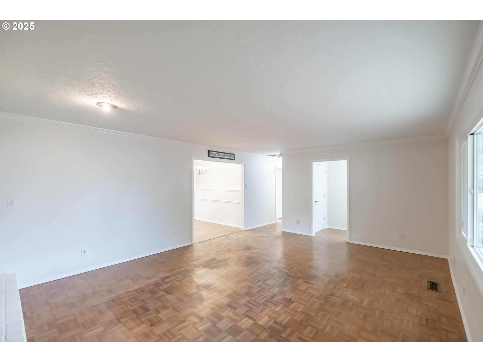 Keizer, Oregon 97303, United States, 3 Bedrooms Bedrooms, ,2 BathroomsBathrooms,Residential,Active,220349