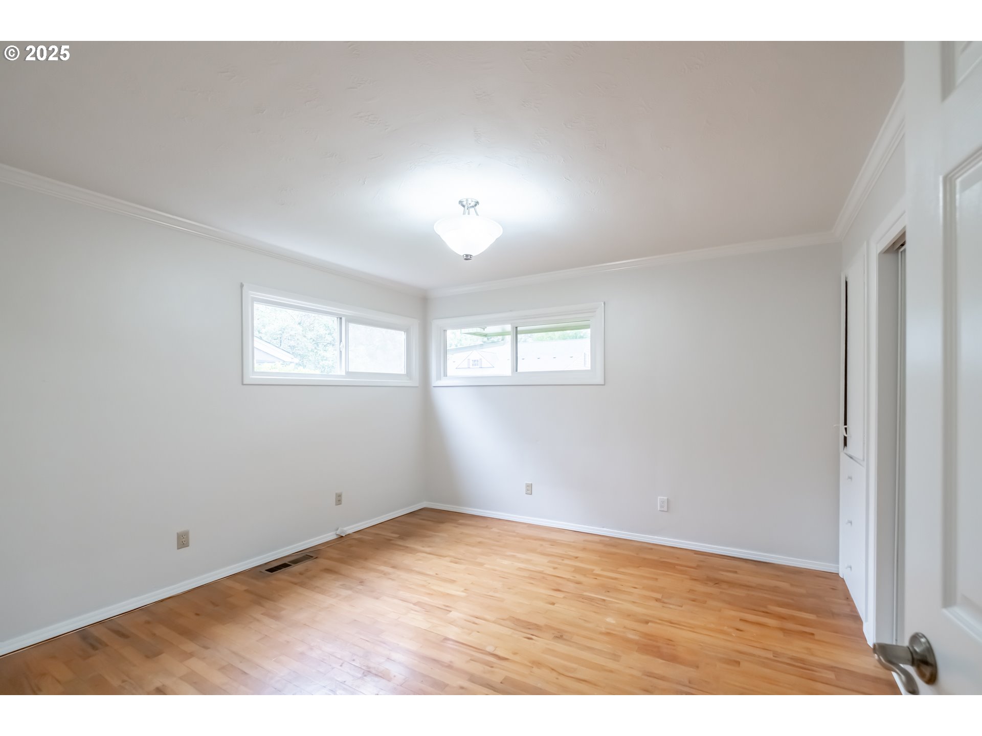 Keizer, Oregon 97303, United States, 3 Bedrooms Bedrooms, ,2 BathroomsBathrooms,Residential,Active,220349