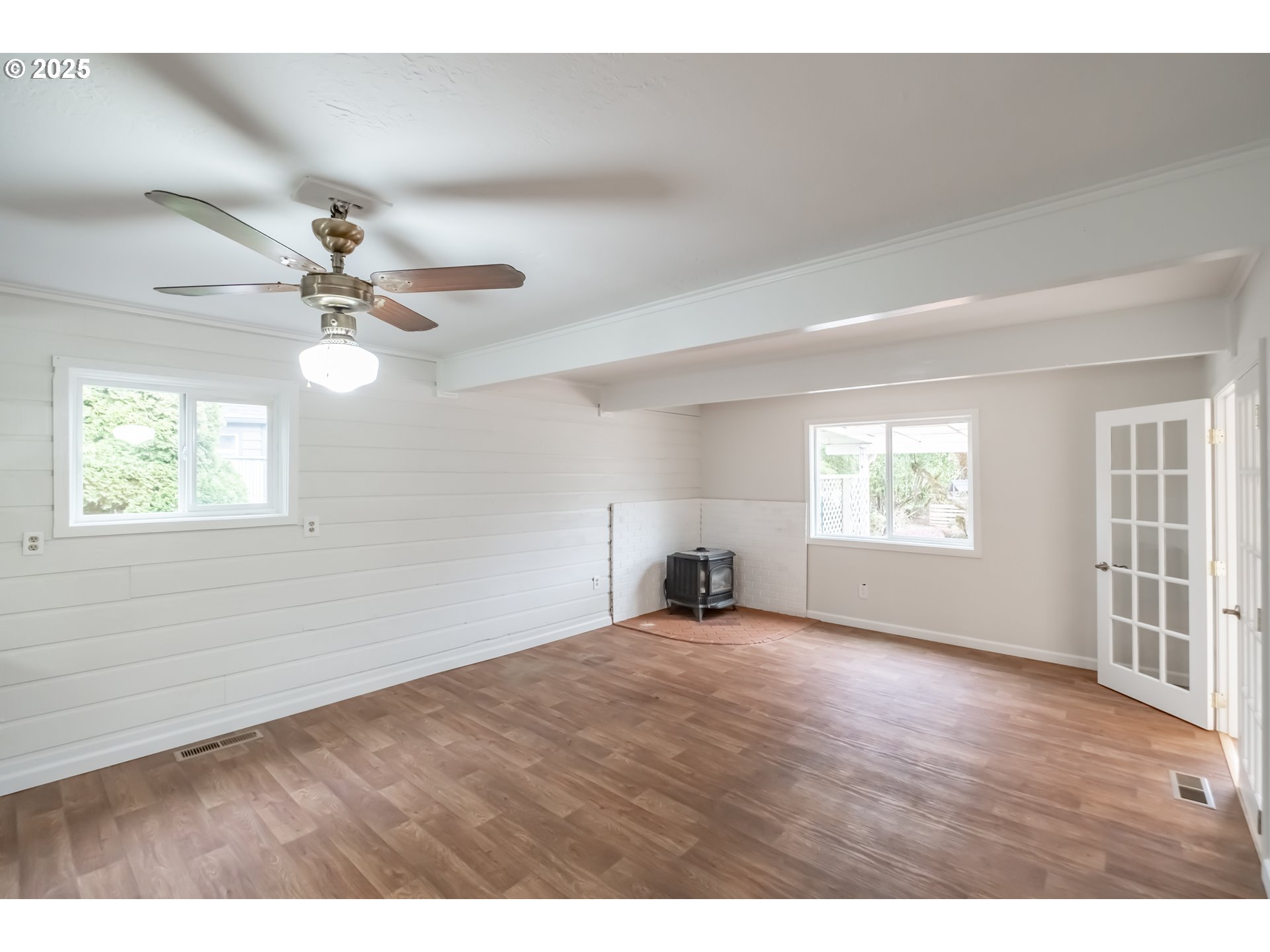 Keizer, Oregon 97303, United States, 3 Bedrooms Bedrooms, ,2 BathroomsBathrooms,Residential,Active,220349