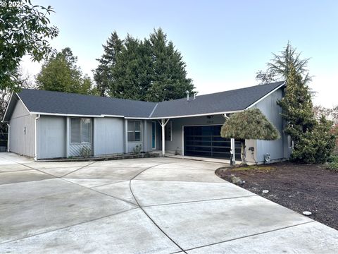 A home in West Linn