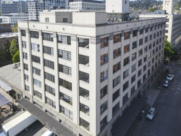 1314 NW IRVING ST 605 Portland OR 97209