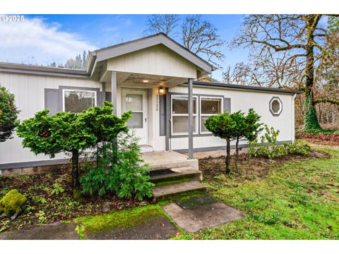 A home in Oakridge