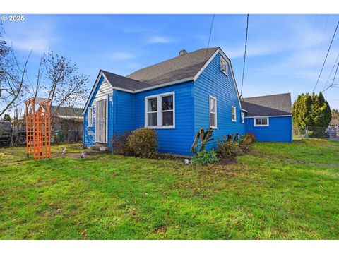 789 HALL ST Woodburn OR 97071