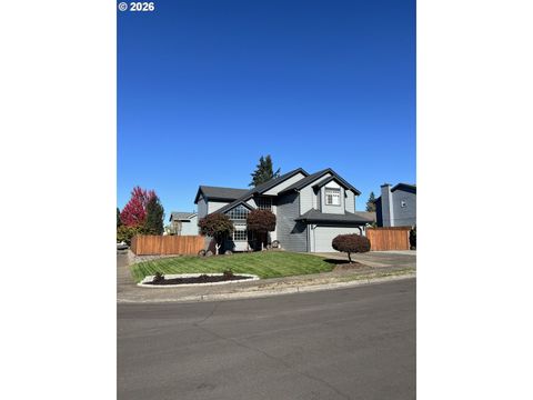 19453 Sunset Springs DR Oregon City OR 97045