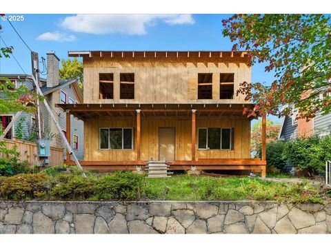 3533 NE HASSALO ST Portland OR 97232