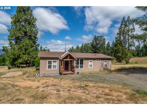 Featured picture for the property 683375298