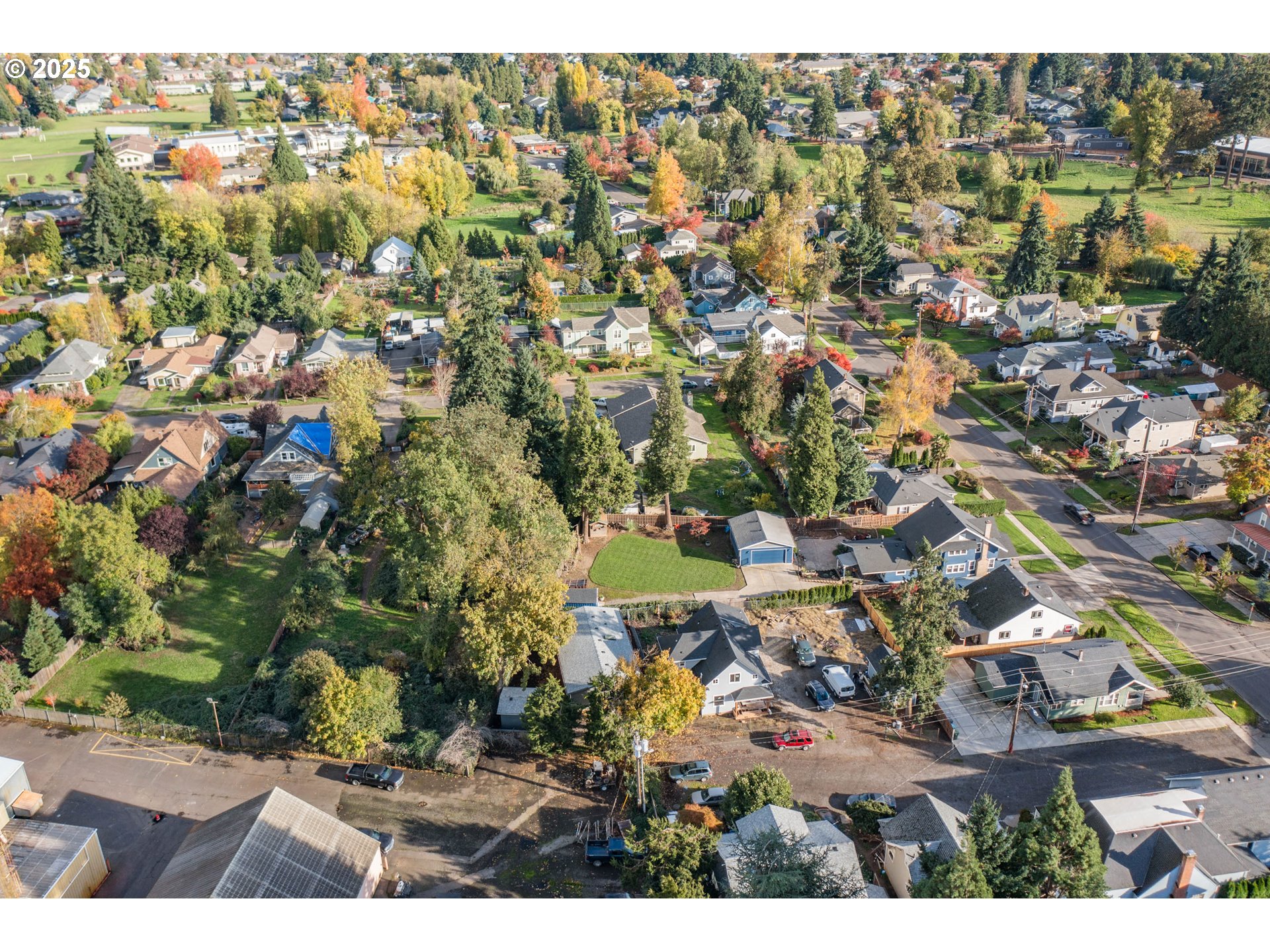 Woodburn, Oregon 97071, United States, 3 Bedrooms Bedrooms, ,2 BathroomsBathrooms,Residential,Active,164460