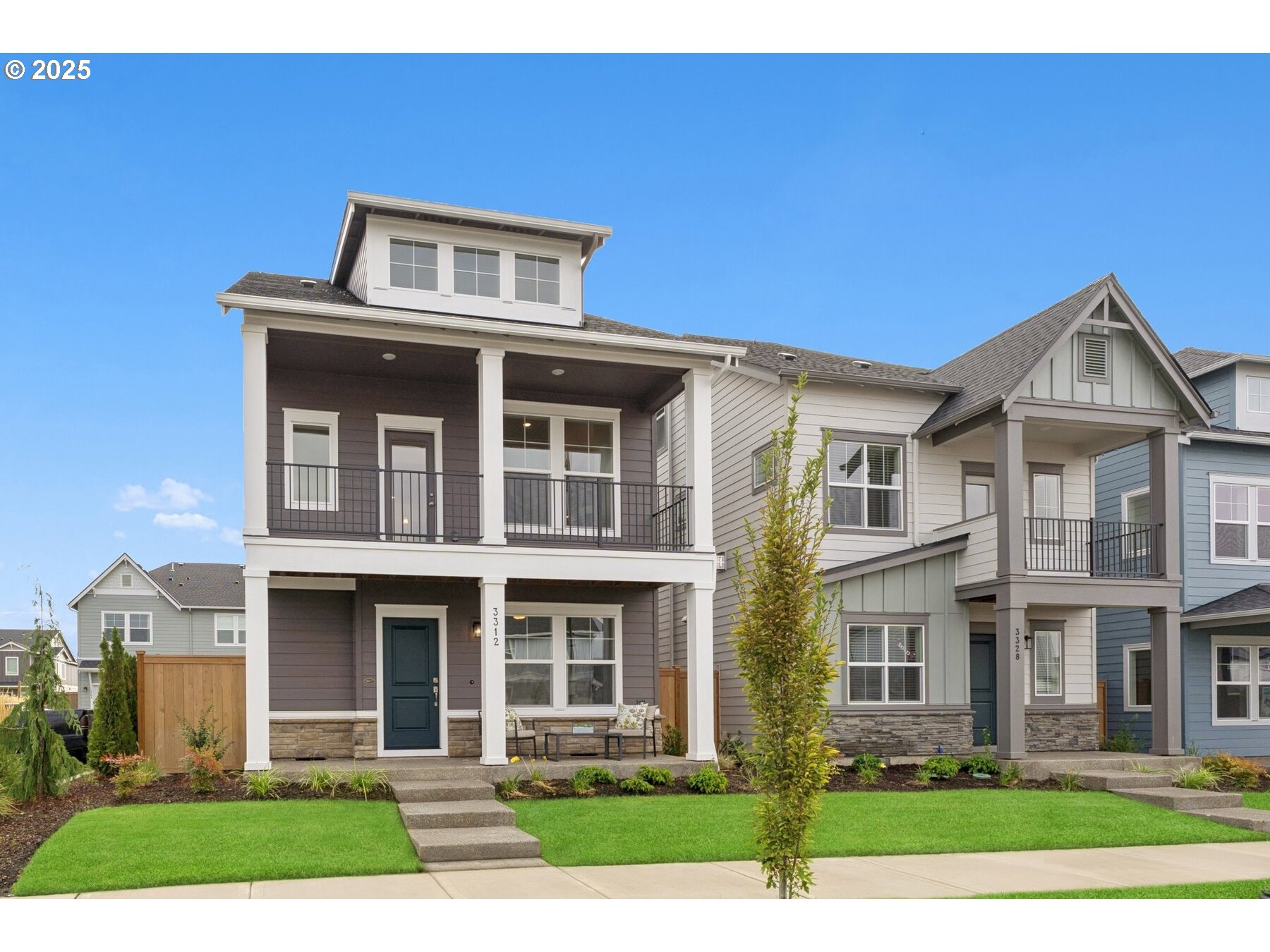 3312 SE Arrowhead AVE