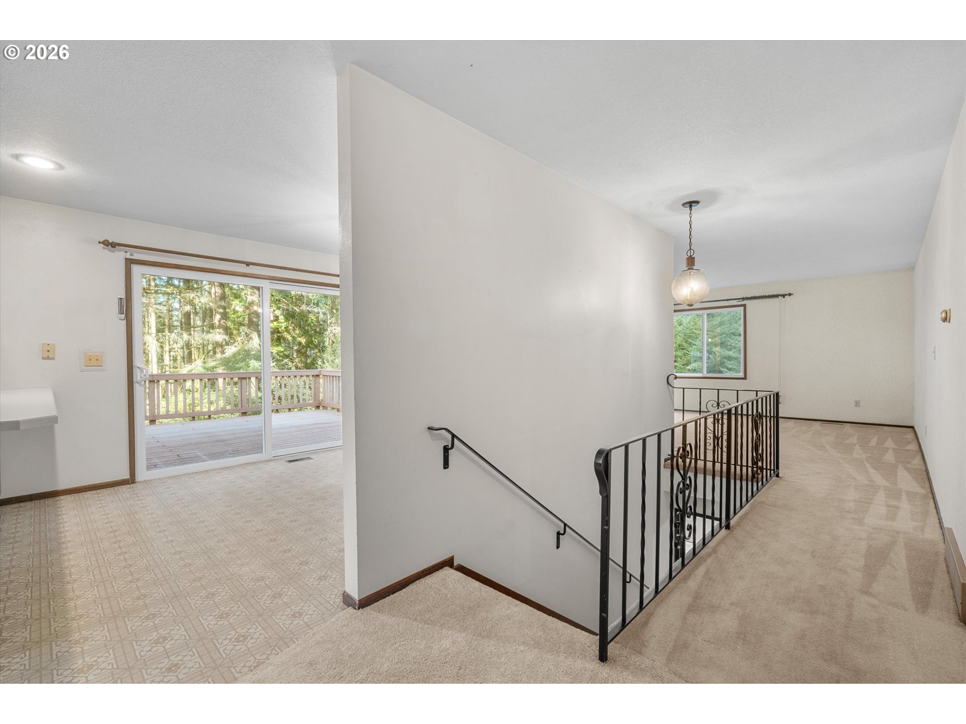 27783 SW STRAWBERRY HILL DR