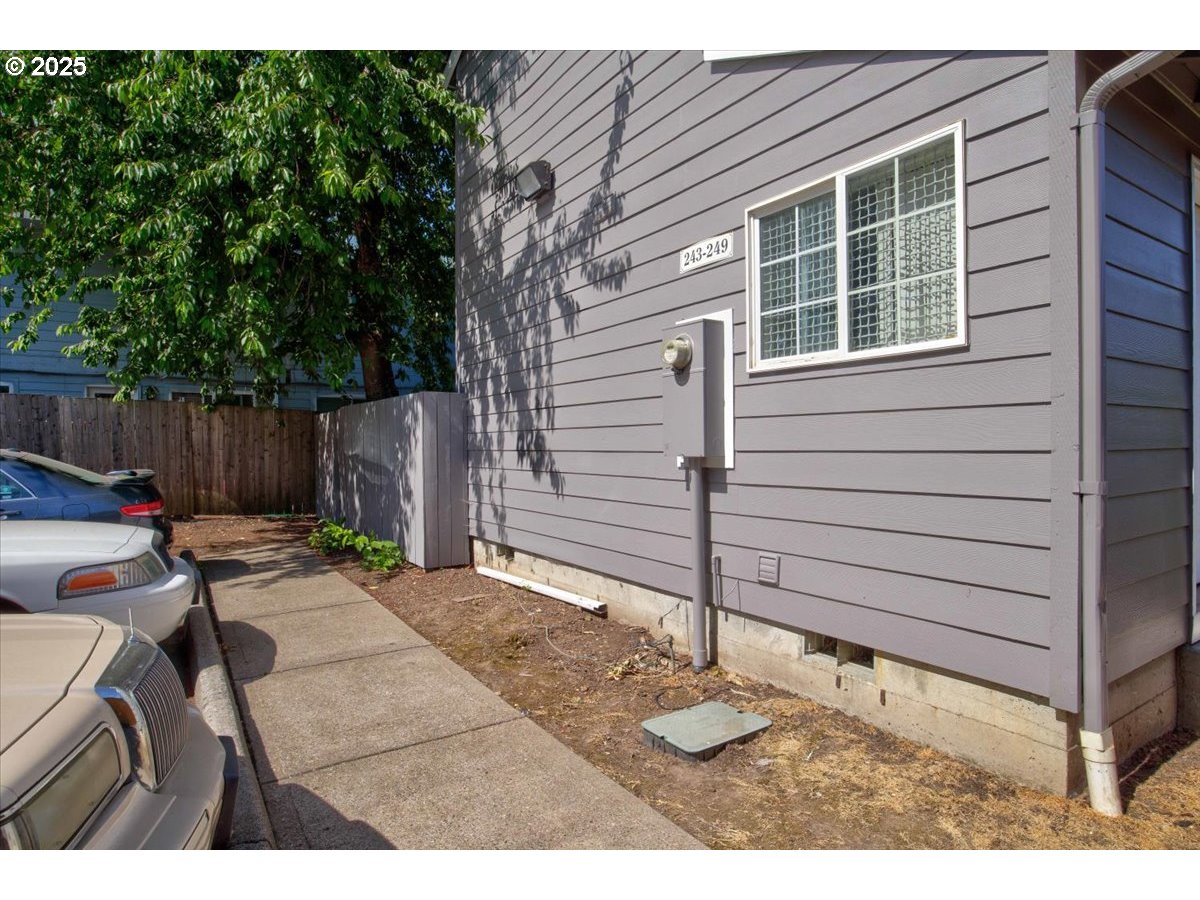 241 NW 25TH ST