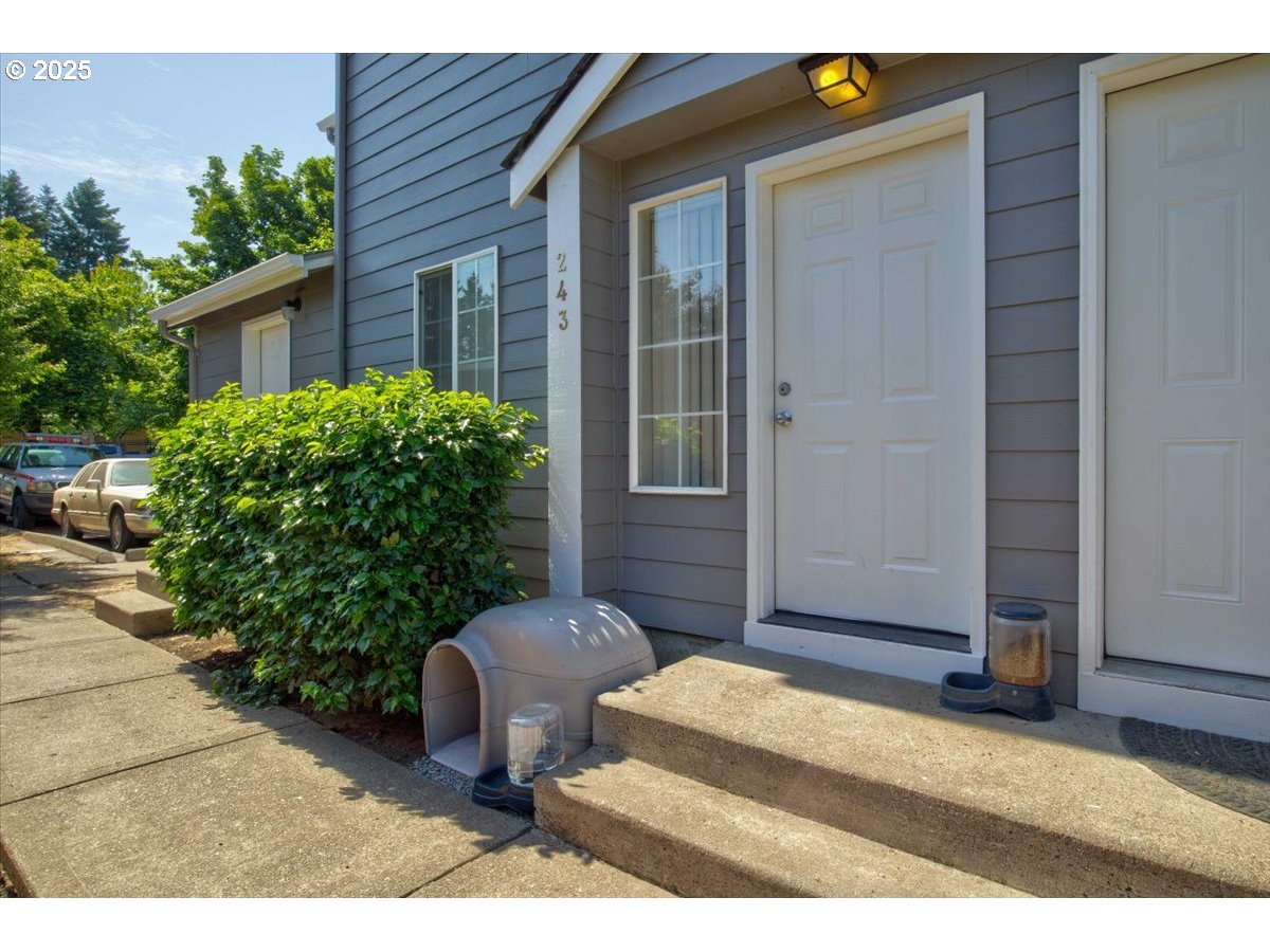 241 NW 25TH ST