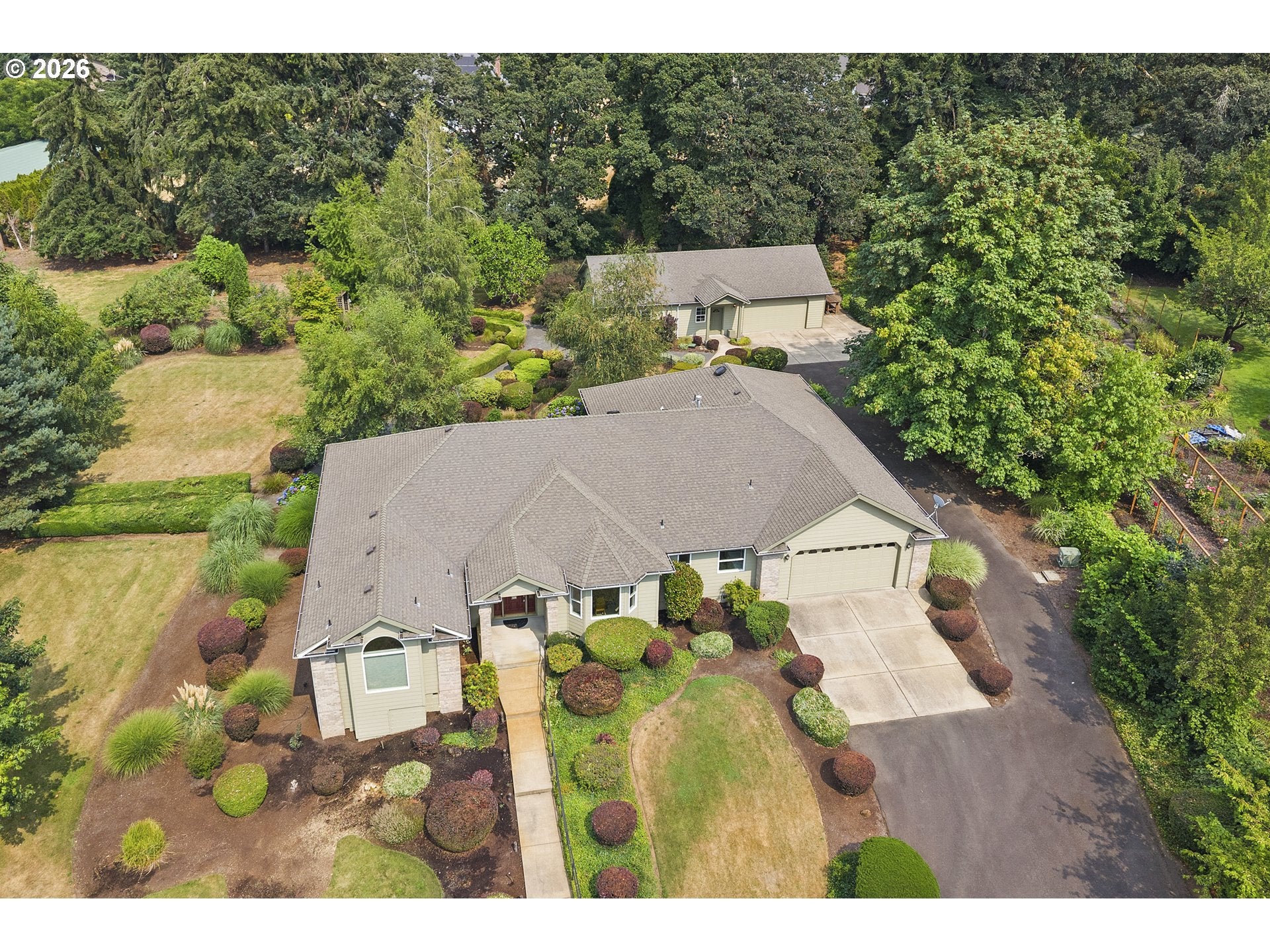 8781 BOULDER RIDGE CT SE